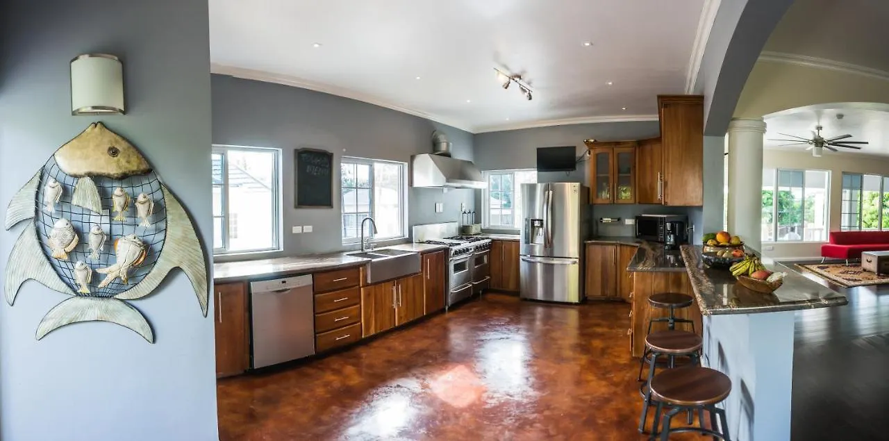 Blue Paloma Bed & Breakfast Lucea